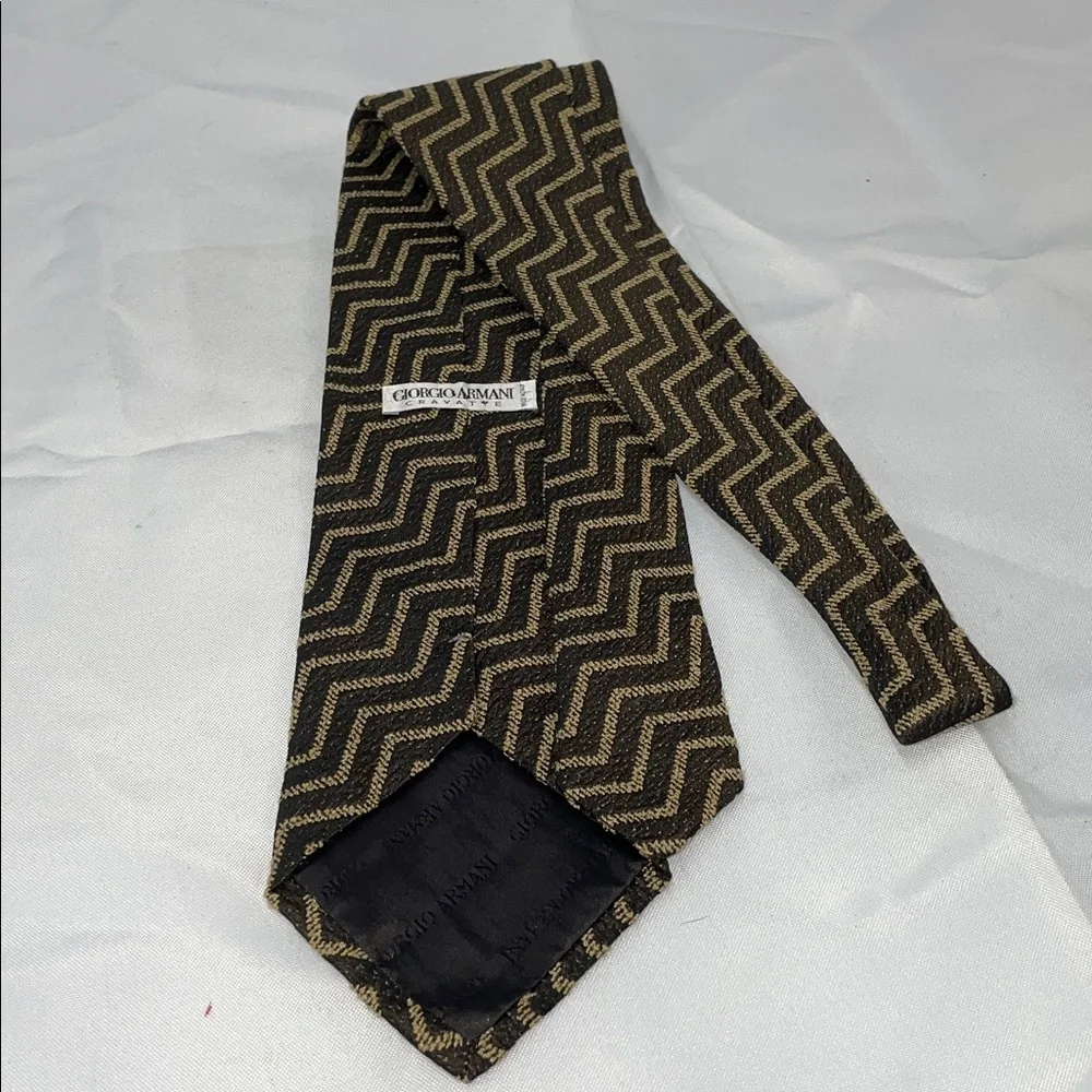 GIORGIO ARMANI ITALIAN SILK TIE FTL-03-031